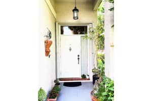 23267 La Vida Way, Boca Raton, FL 33433 Sold 09/05/23