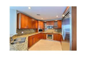 516 Hendricks Isle 5B, Fort Lauderdale, FL 33301 Sold 01/09/24