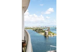 1750 N BAYSHORE DR   3510, Miami, FL 33132 Sold 07/06/23