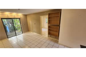 2914 NE 8th Terrace, Wilton Manors, FL 33334, Sold 04/24/23