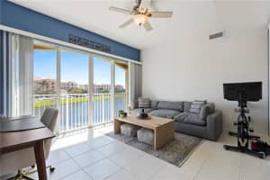 2  Harbour Isle Dr   202, Fort Pierce, FL 34949 Sold 01/10/24