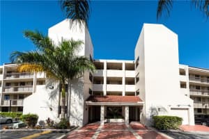 111 Lake Emerald Dr, Oakland Park, FL 33309, Sold 05/16/23