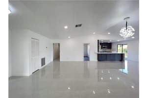 11464 NW 41st St, Coral Springs, FL 33065 Sold 06/30/23