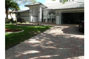 5725 NW 101st Way, Coral Springs, FL 33076, Sold 05/02/23