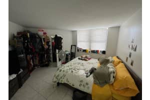 214 Lake Pointe Dr, Oakland Park, FL 33309, Sold 05/01/23