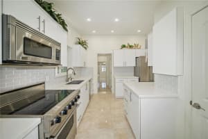 2613  Key Largo Ln, Fort Lauderdale, FL 33312 Sold 08/25/23