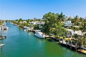 1525 SE 13th St, Fort Lauderdale, FL 33316 Sold 05/31/23