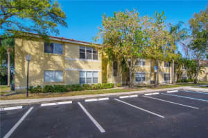 12650 Vista Isles Dr, Plantation, FL 33325, Sold 05/09/23
