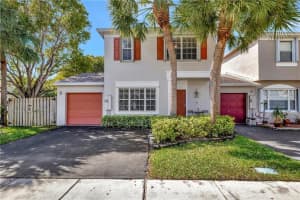 9460 Bradshaw Ln, Tamarac, FL 33321, Sold 05/15/23
