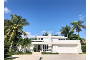 1525 S Ocean Dr, Fort Lauderdale, FL 33316 Sold 06/28/23