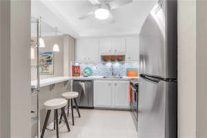 259 S Cypress Rd   514, Pompano Beach, FL 33060 Sold 06/08/23