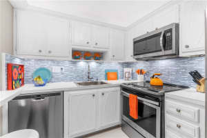 259 S Cypress Rd   514, Pompano Beach, FL 33060 Sold 06/08/23