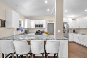 961 W country club circle, Plantation, FL 33317 Sold 06/27/23