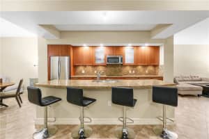 4445  El Mar Dr   2-211, Lauderdale By The Sea, FL 33308 Sold 07/17/23