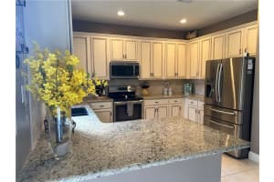 19317  Stonebrook St, Weston, FL 33332 Sold 05/25/23