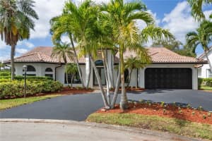 4882 NW 101st Ave, Coral Springs, FL 33076, Sold 05/11/23