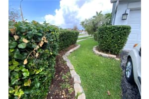 11851 Nw 37th St Sunrise, FL 33323 Sold 05/31/23