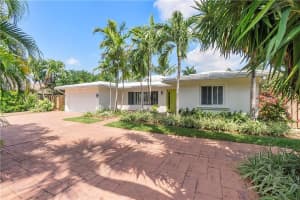 3251  Aqua Vista Dr, Pompano Beach, FL 33062 Sold 05/30/23
