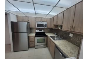 251 S Cypress Rd   112, Pompano Beach, FL 33060 Sold 05/12/23