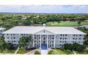 2721  Village Blvd   405 West Palm Beach, FL 33409 Sold 04/28/23