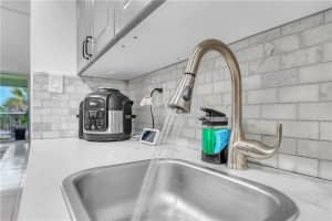 MLS# F10374348, Lauderdale Lakes, Florida 33319