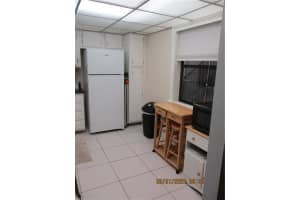 8050 W Mcnab Rd   212, Tamarac, FL 33321 Sold 08/15/23