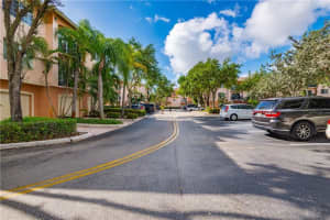 2009 SE 10th Ave   322, Fort Lauderdale, FL 33316 Sold 05/23/23