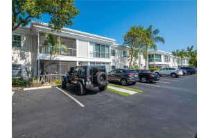 6471  Bay Club Dr   3 Fort Lauderdale, FL 33308 Sold 06/15/23