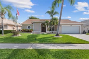 1327  Lake Breeze Dr, Wellington, FL 33414 Sold 06/30/23