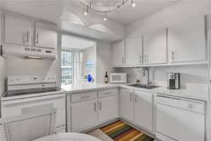 601  Three Islands Blvd   515 Hallandale Beach, FL 33009 Sold 05/26/23