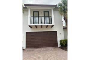 4810  Acadian Trl   4810 Coconut Creek, FL 33073 Sold 05/09/23