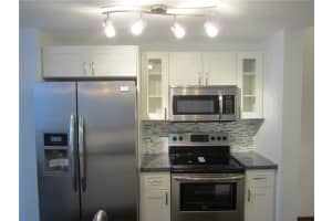 533 NE 3rd Ave   428, Fort Lauderdale, FL 33301 Sold 07/13/23