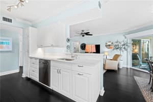 951 Nw 93rd Ave   951 Plantation, FL 33324 Sold 06/06/23