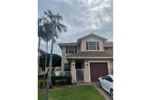 3339  Lakeside Dr   3339 Davie, FL 33328 Sold 05/24/23