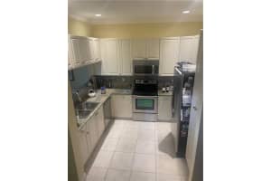 3339  Lakeside Dr   3339 Davie, FL 33328 Sold 05/24/23