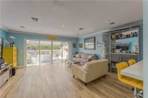 2004  Riverside Pl   2, Wilton Manors, FL 33305 Sold 08/31/23