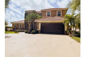 254 S Starling Lane S, Jupiter, FL 33458 Sold 06/07/23