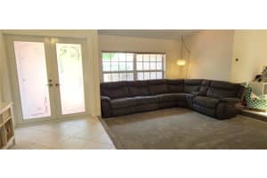 1261 NW 95th Ave, Plantation, FL 33322 Sold 05/30/23