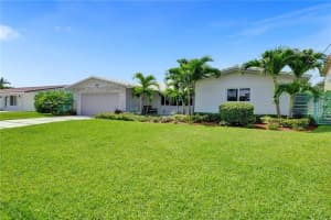1424 Ne 53rd Ct Fort Lauderdale, FL 33334 Sold 06/08/23
