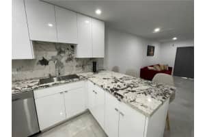 2920 Ne 8th Ter   106 Oakland Park, FL 33334 Sold 05/19/23