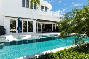 713 Solar Isle Dr, Fort Lauderdale, FL 33301, Sold 04/03/23
