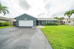 9648  Richmond Circle Boca Raton, FL 33434 Sold 05/16/23