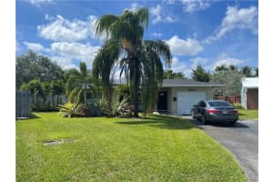 3997 NW 19th Ave, Oakland Park, FL 33309 Sold 05/26/23