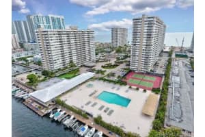 1965 S Ocean Drive   8p Hallandale Beach, FL 33009 Sold 07/07/23