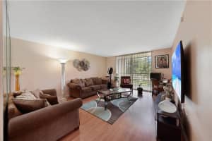 3490 Foxcroft Rd, Miramar, FL 33025, Sold 05/19/23