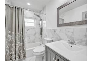 9802 NW 70th Ct, Tamarac, FL 33321 Sold 06/05/23