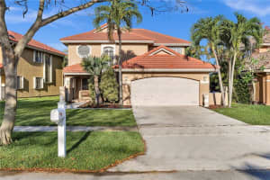 535 Nw 39th Ave Deerfield Beach, FL 33442 Sold 05/15/23