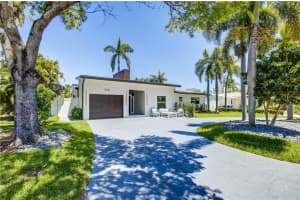 3231 Fiesta Way, Lauderdale-by-the-sea, Fl 33062 Pompano Beach, FL 33062 Sold 07/17/23