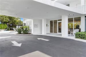 1213 E Ocean Blvd 2-D, Delray Beach, FL 33483 Sold 09/10/24