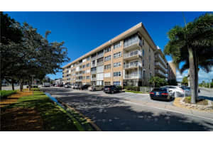 4117  Bougainvilla Dr   209, Lauderdale By The Sea, FL 33308 Sold 05/31/23